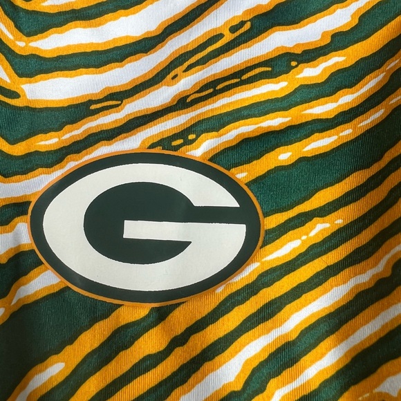 NWT NFL tri-color womenβs leggings. Zubaz for NFL. Green/gold & white. - Picture 5 of 7